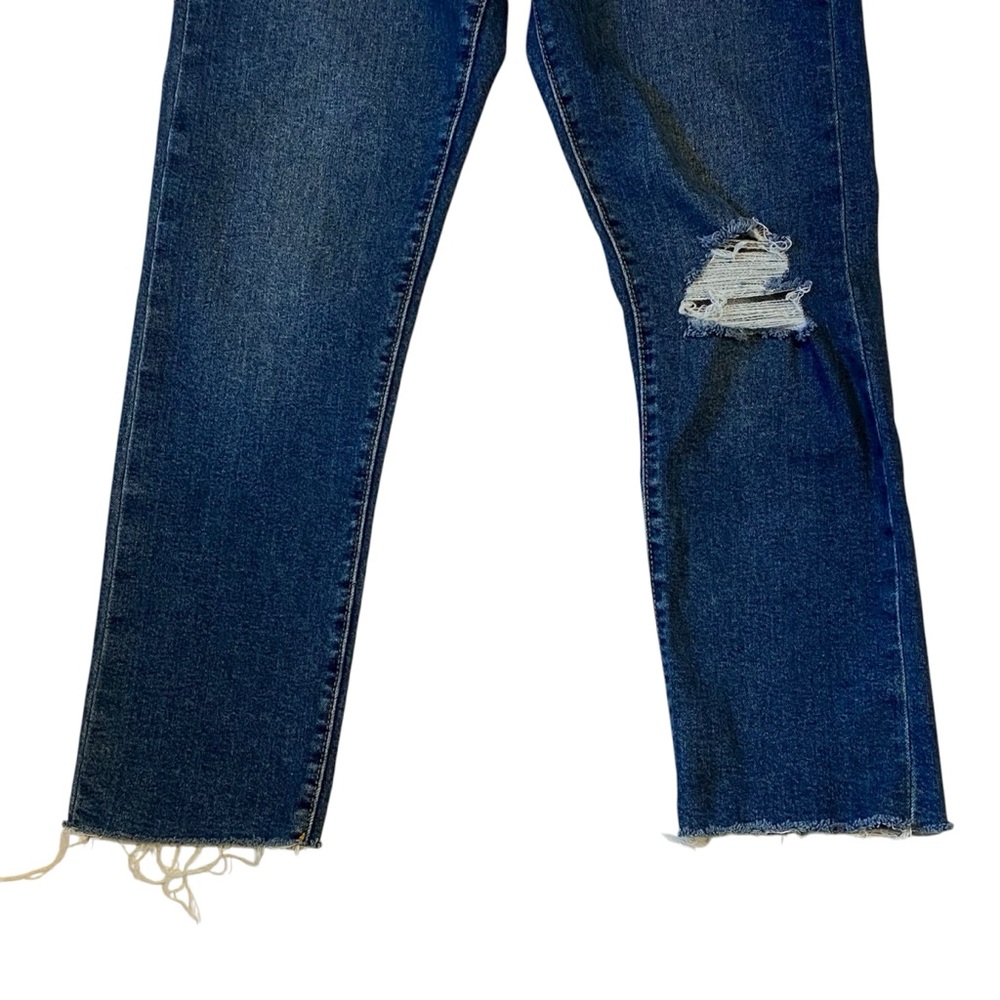 LEVIS Wedgie Straight Leg Jeans Button Fly Distressed Raw Hem Womens Size 30 - Picture 7 of 14